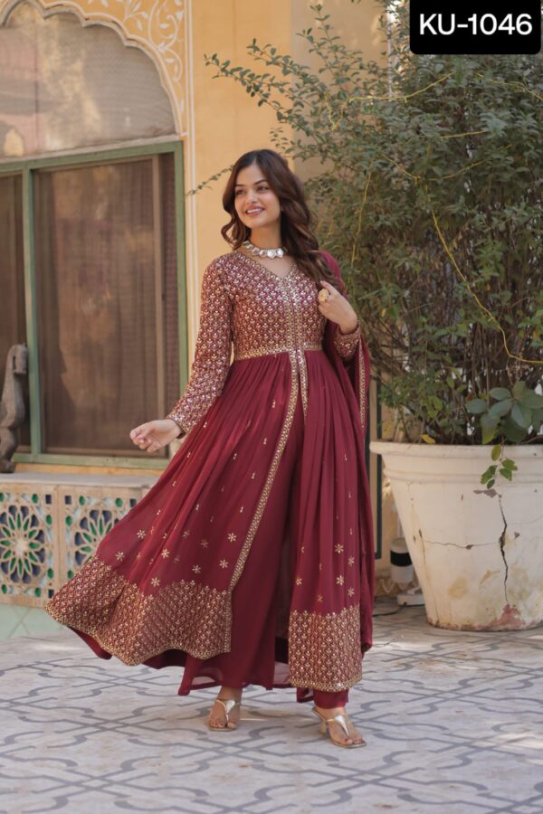 KURTI WITH PANT & DUPATTA - Image 5